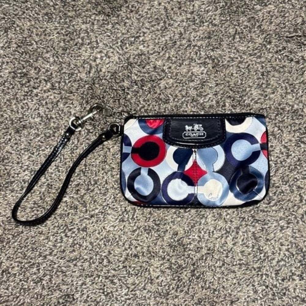 Coach Madison Scarf Print Optic Outline Wristlet